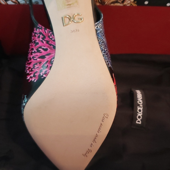 Dolce & Gabbana Black Coral Leather Slingback Pumps - Picture 8 of 10